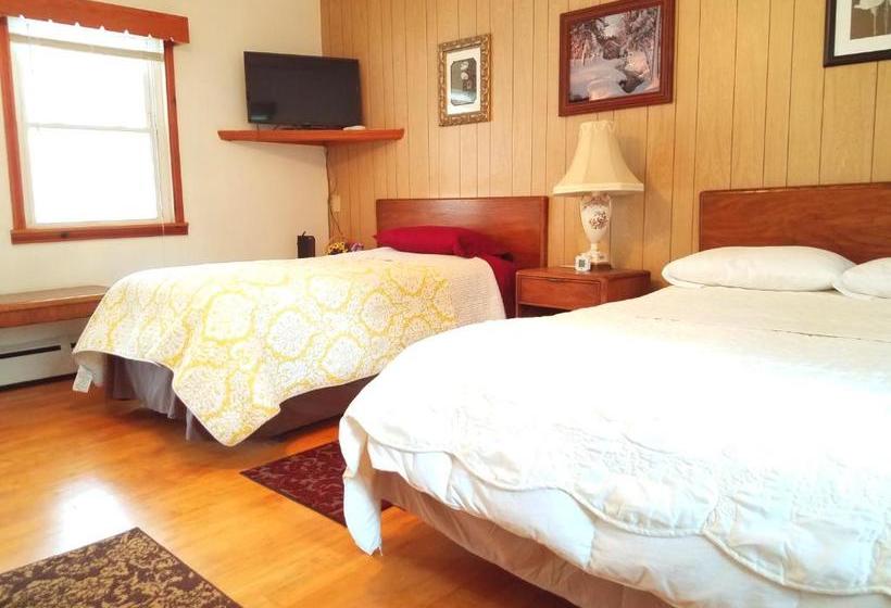 모텔 Black Bear Lodge