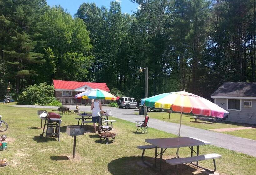 מוטל Paradise Resort Saratoga