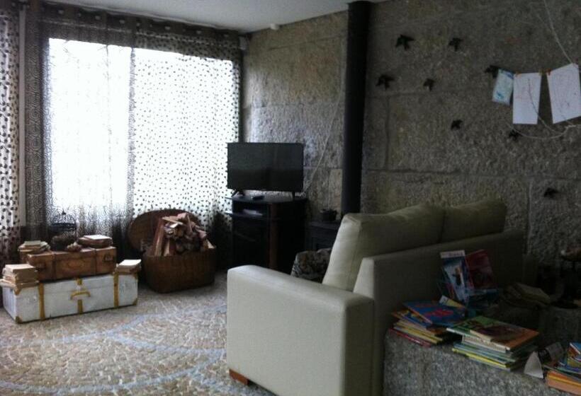 بنسيون Casa Do Escoivo