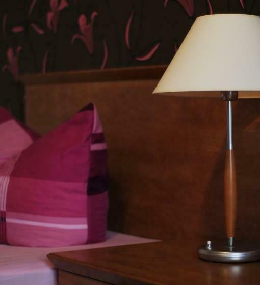 ペンション Reitanlage Plath