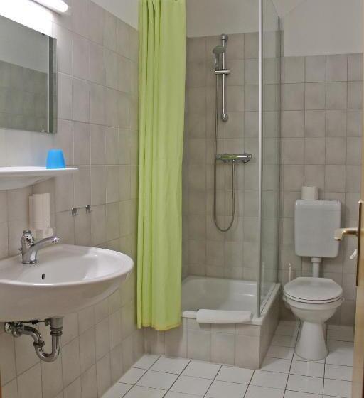 ペンション Reitanlage Plath