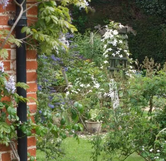 The Old Vicarage Bed And Breakfast