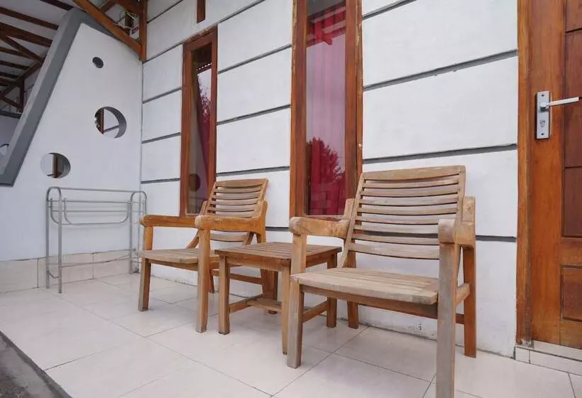 ユースホステル Pieter Homestay Bromo By Oyo Rooms