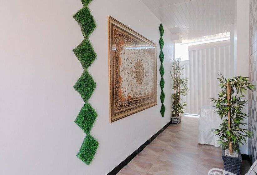 旅馆 Villa Tiara By Oyo Rooms