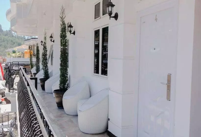 Retkeilymaja Villa Tiara By Oyo Rooms