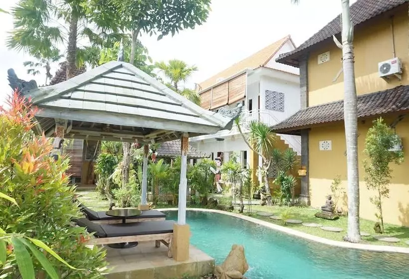 Aamiaismajoitus (B&B) Kubu Sari House