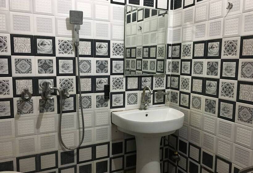 בית מלון כפרי Gladden