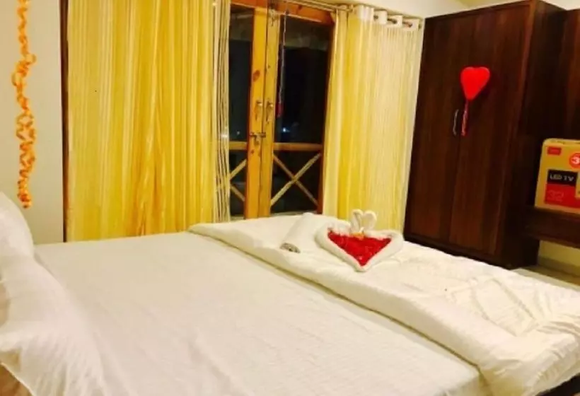 Hotelli Rajgad Resort