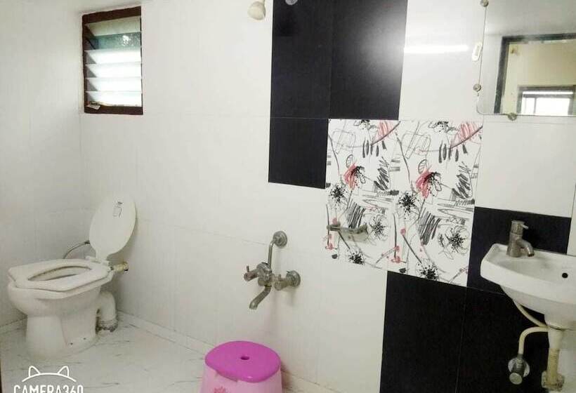 酒店 Swagat Inn And Guest House