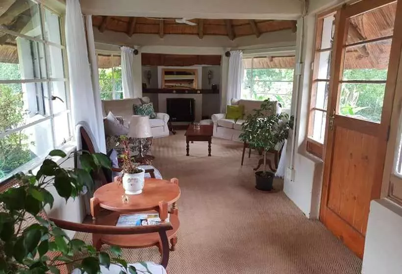 Piccadilly Farm Cottages