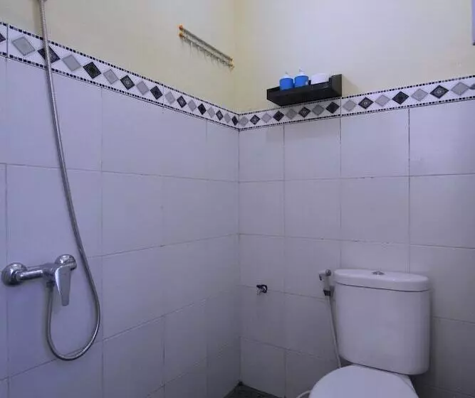 Retkeilymaja Pondok Teges