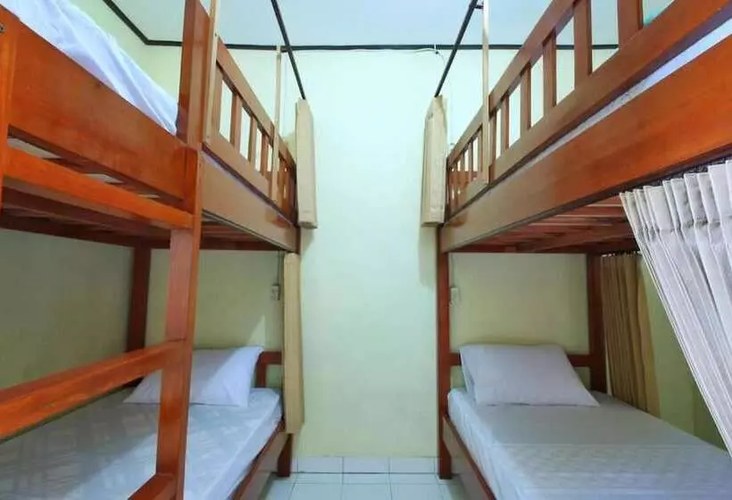 Retkeilymaja Pondok Teges