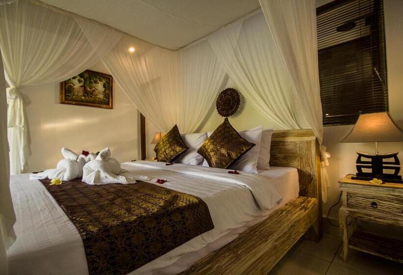 Bed and Breakfast Akusara House