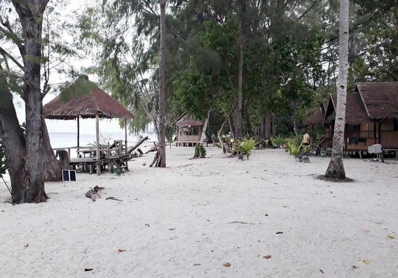 مبيت وإفطار Andau Homestay