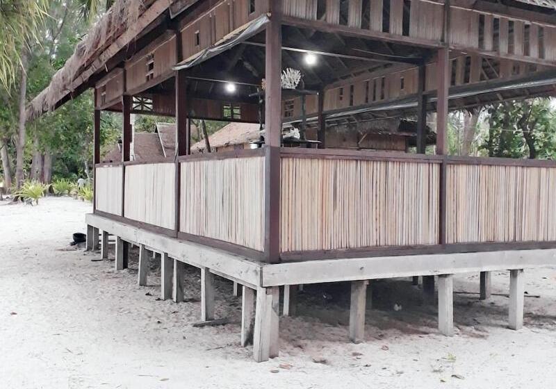 مبيت وإفطار Andau Homestay