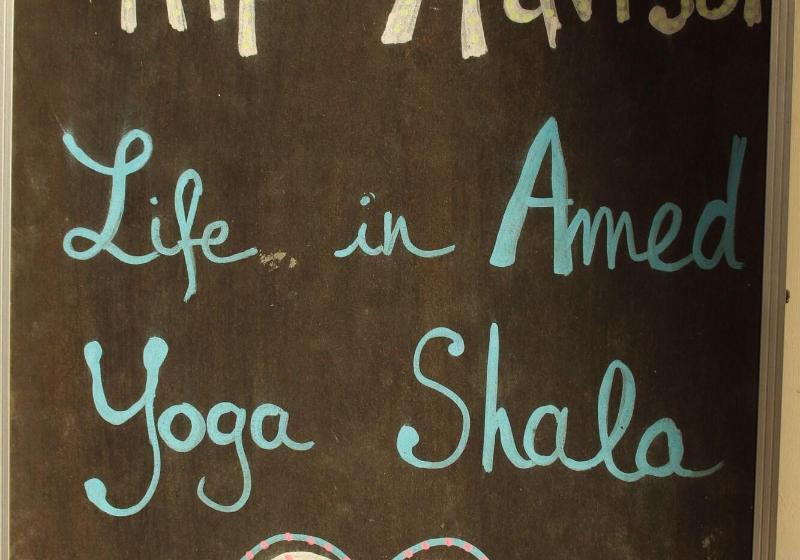 ベッドアンドブレックファースト Life In Amed Boutique