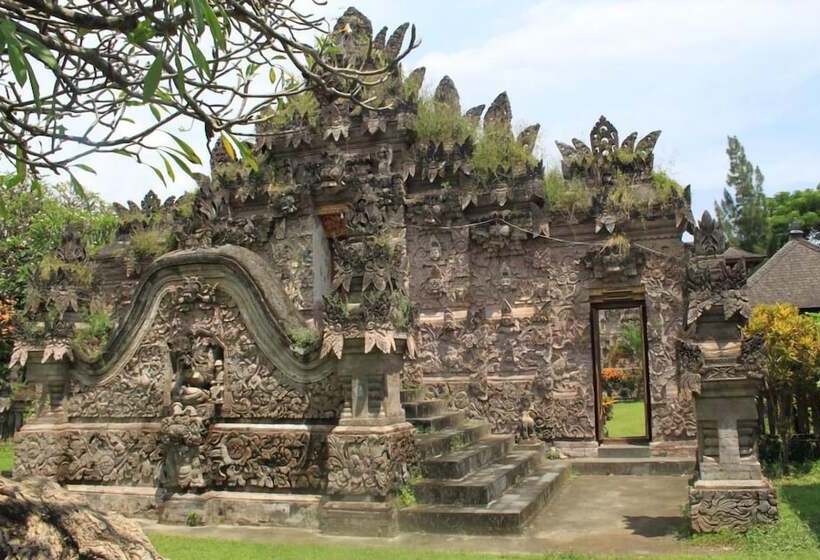 Bed and Breakfast Lotus Guesthouse Sudaji