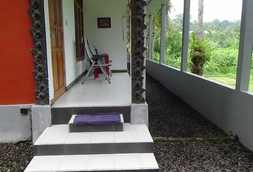Aamiaismajoitus (B&B) Lotus Guesthouse Sudaji