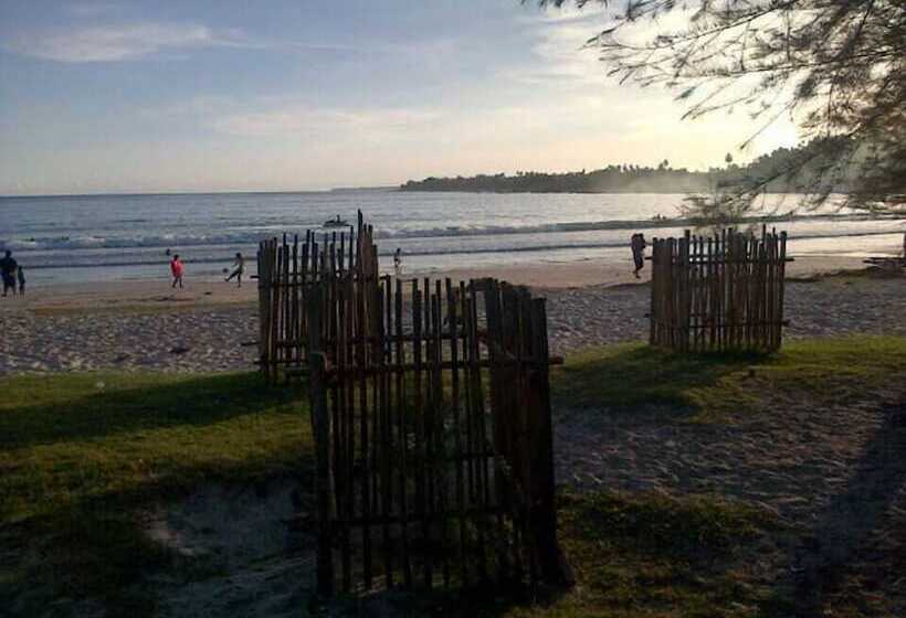 צימר Pondok Oma Surf Simeulue