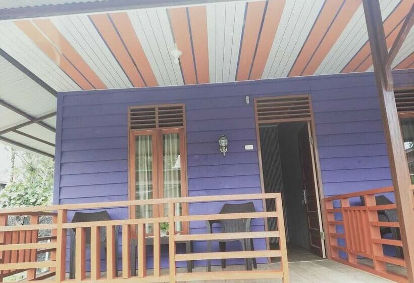 צימר Pondok Oma Surf Simeulue