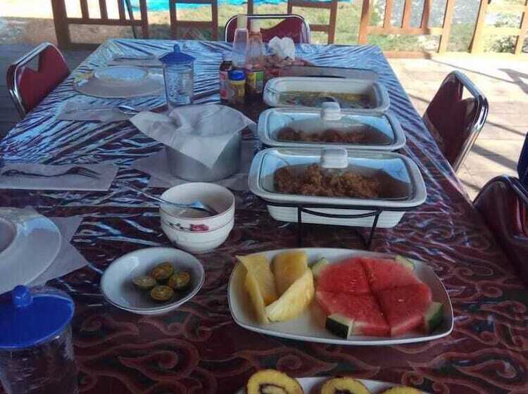 צימר Pondok Oma Surf Simeulue