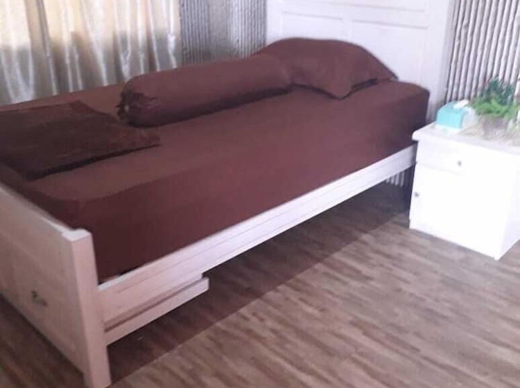 צימר Pondok Oma Surf Simeulue