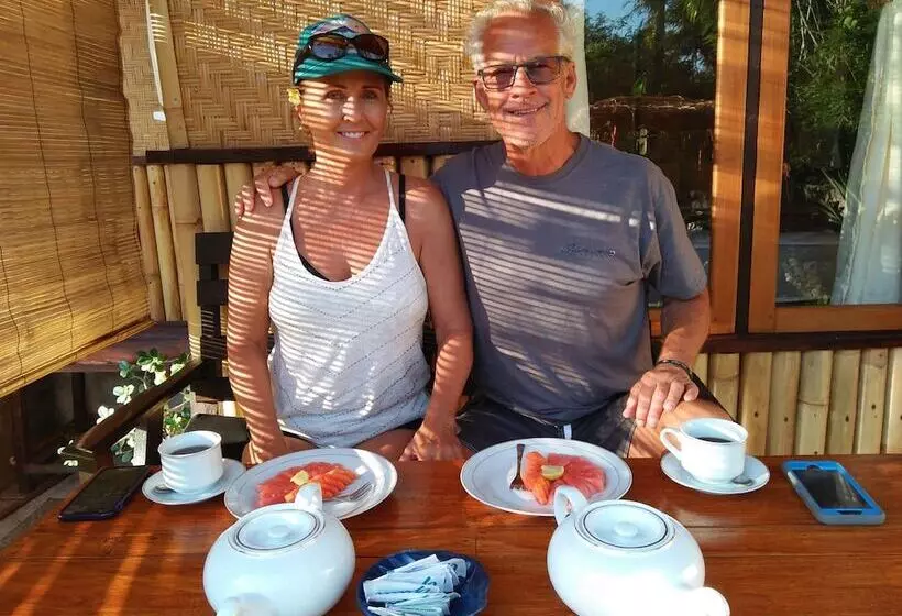 Aamiaismajoitus (B&B) Taman Menjangan Homestay By Snorkelingmenjangan