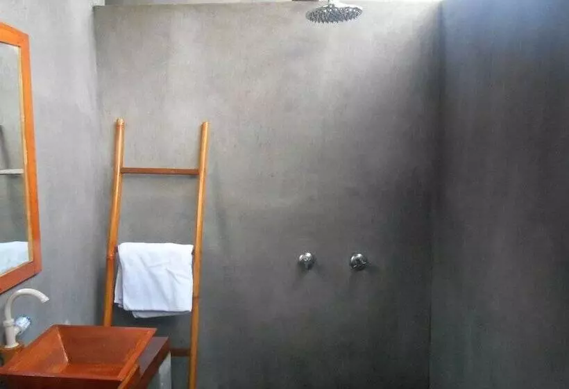 Aamiaismajoitus (B&B) Taman Menjangan Homestay By Snorkelingmenjangan