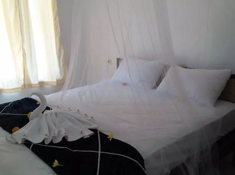 Aamiaismajoitus (B&B) Taman Menjangan Homestay By Snorkelingmenjangan