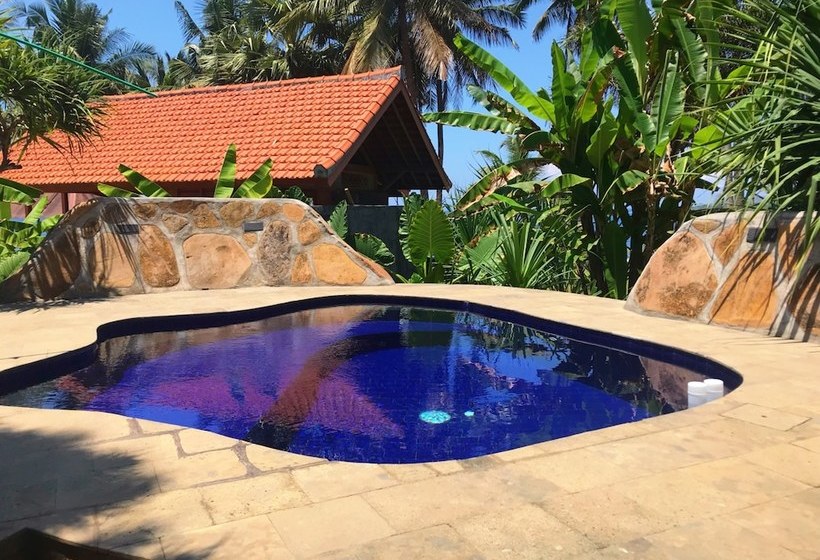 住宿加早餐 Villa Seraya Karangasem