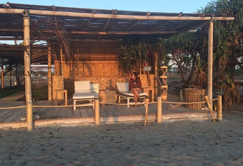 민박 Wera Beach Resort