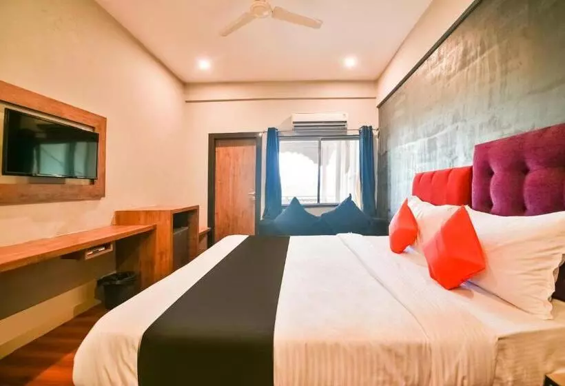 ホテル Super Capital O Amit Palace