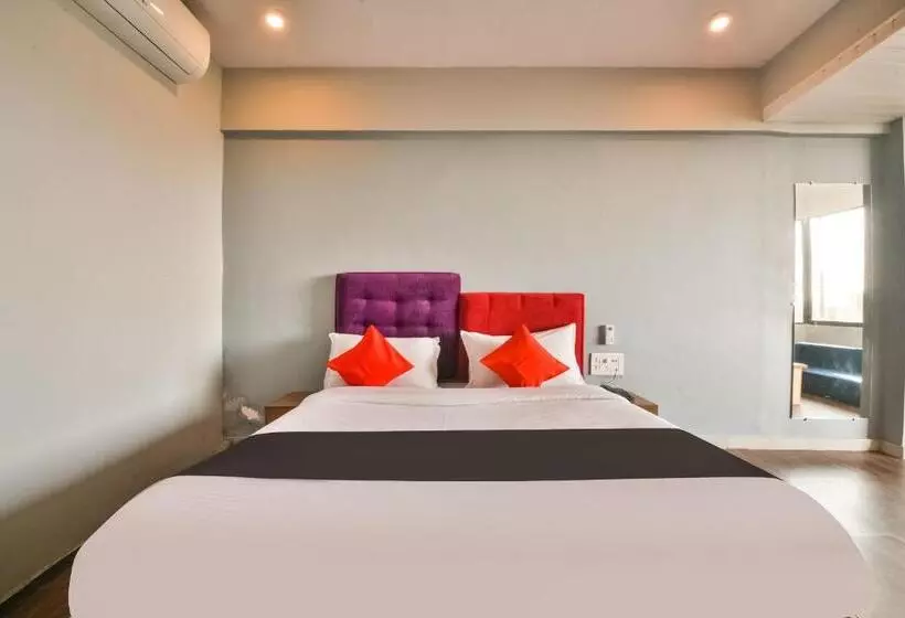 ホテル Super Capital O Amit Palace