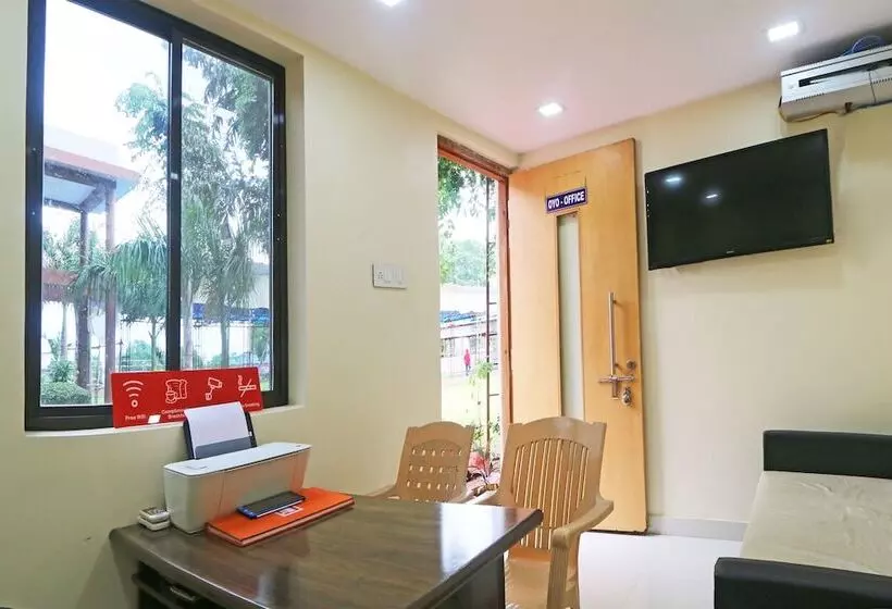 هتل Mahendra Greens By Oyo Rooms