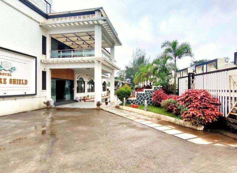 Hotel Nature Shield Lonavala