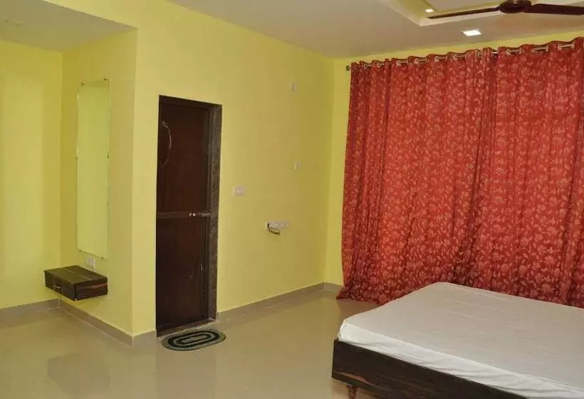 Hotel Pride Residency