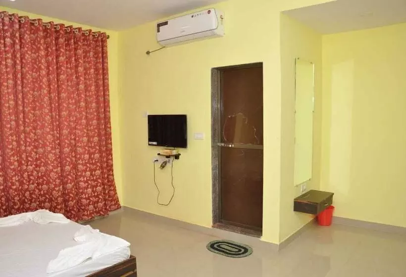 Hotel Pride Residency