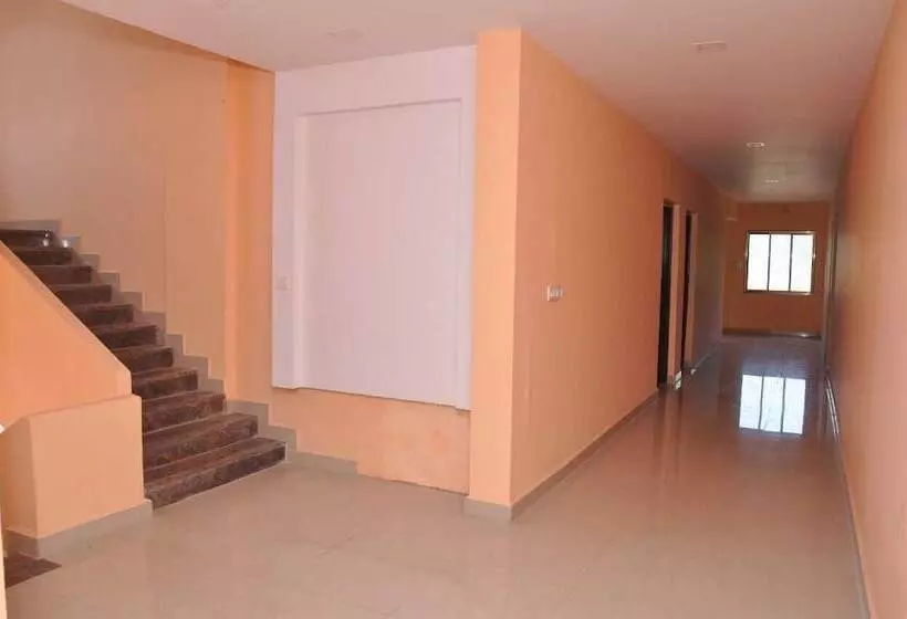 Hotel Pride Residency