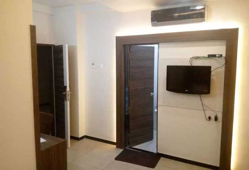 Hotelli Pushpak Park