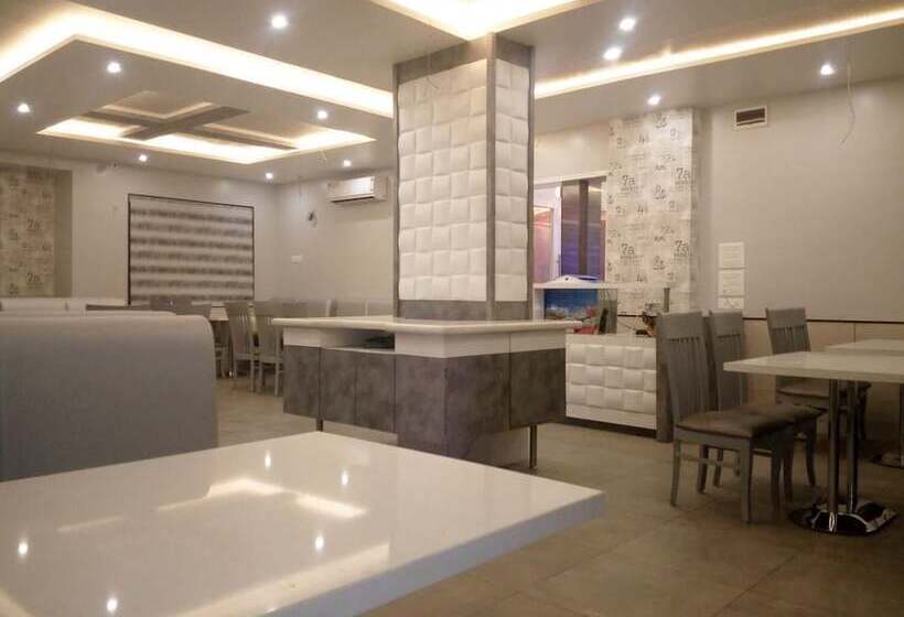 בית מלון כפרי Pushpak Park