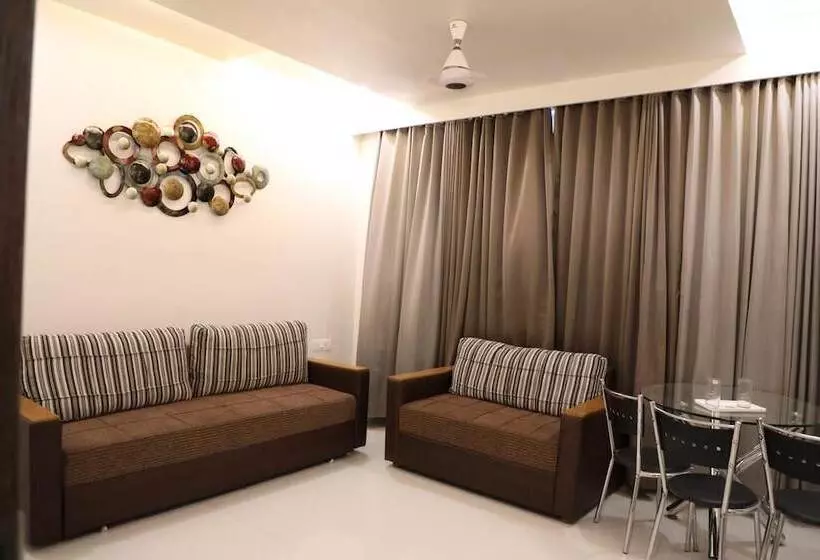 Hotelli Pushpak Park