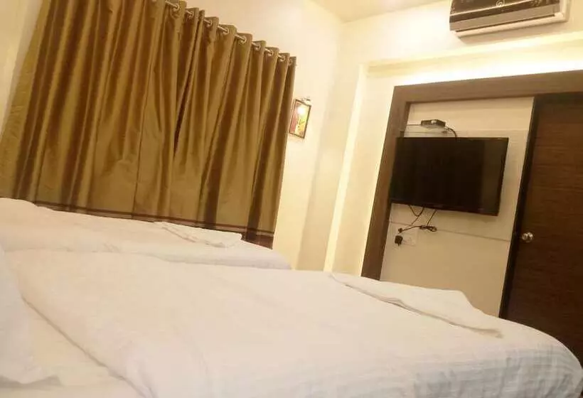 Hotelli Pushpak Park