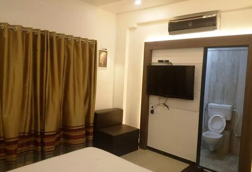 Hotelli Pushpak Park