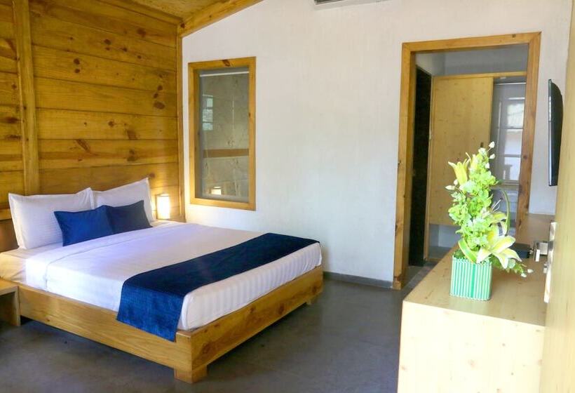 Hotel Sai River Resort