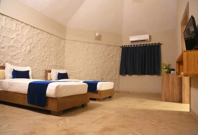 Hotelli Sai River Resort