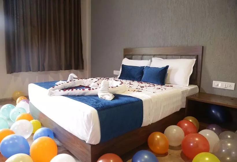 Hotelli Sai River Resort