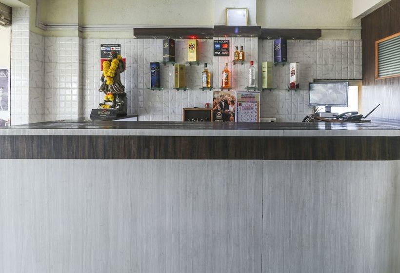 Szálloda Spot On 37864 Royal Stone