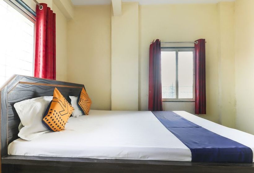 Szálloda Spot On 37864 Royal Stone