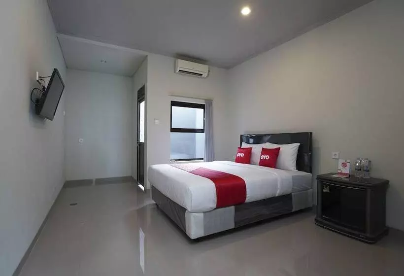 Hotelli Tb's Homestay By Oyo Rooms