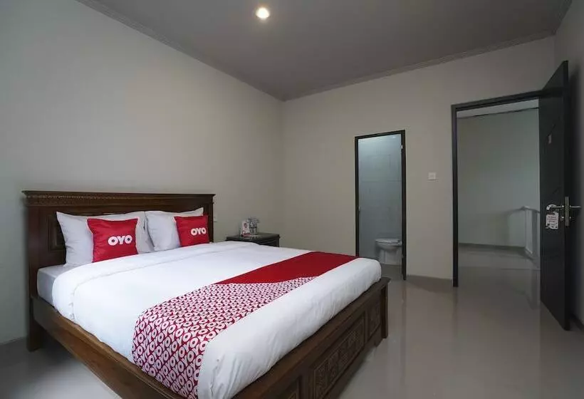 Hotelli Tb's Homestay By Oyo Rooms